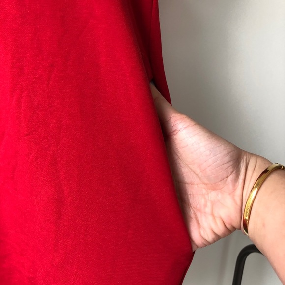 New soft red dress - Picture 2 of 3